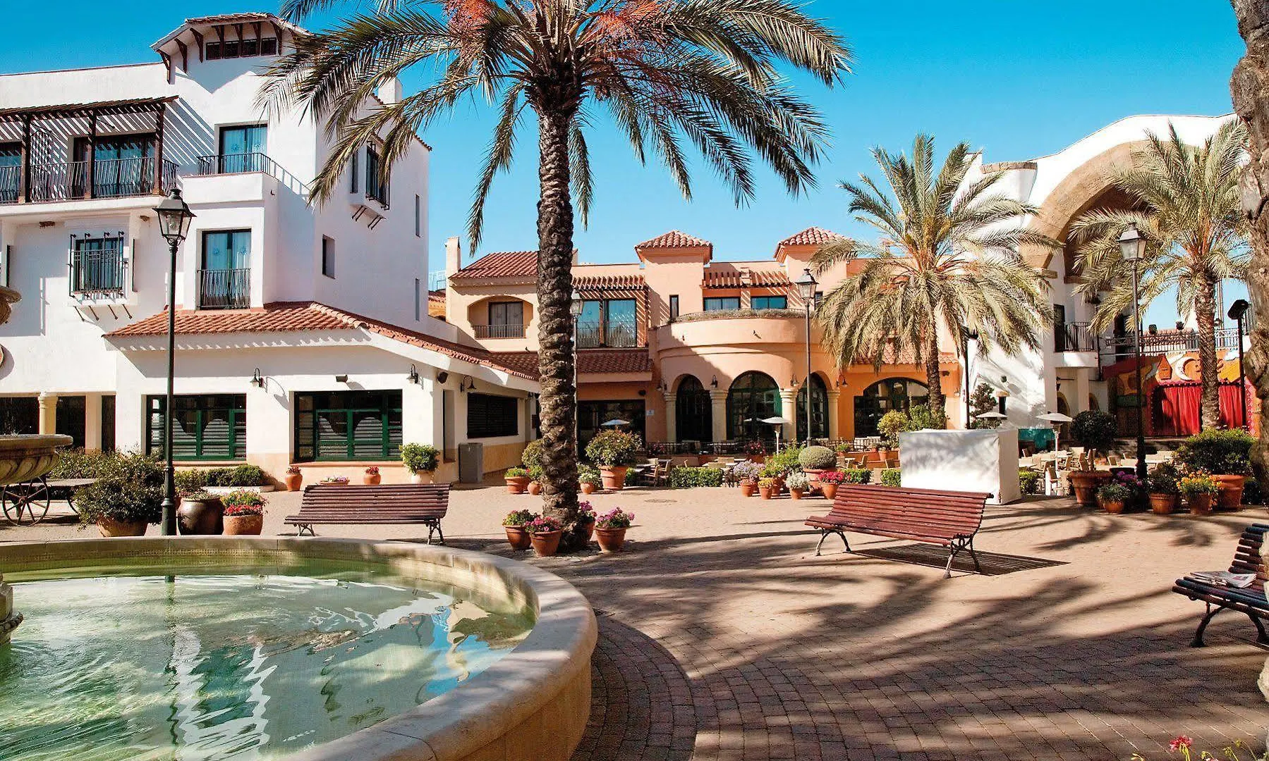Portaventura Hotel Roulette - Includes Unlimited Access To Portaventura Park & 1 Access To Ferrari Land 萨洛