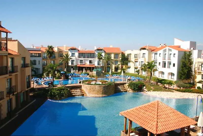 Portaventura Hotel Roulette - Includes Unlimited Access To Portaventura Park & 1 Access To Ferrari Land 萨洛