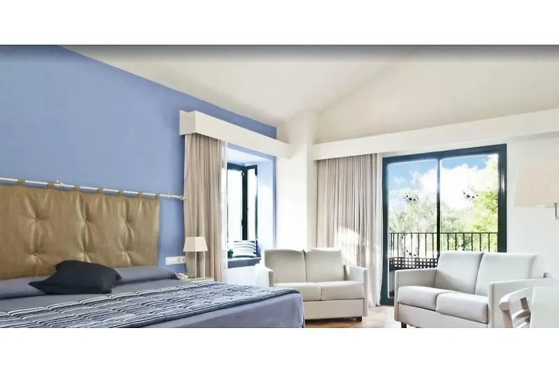 Portaventura Hotel Roulette - Includes Unlimited Access To Portaventura Park & 1 Access To Ferrari Land Salou